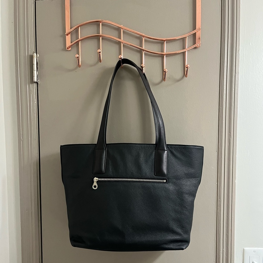 Chic Black Leather Tote Bag